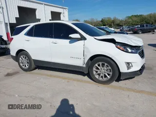 2020 Chevrolet Equinox LT with VIN 3GNAXKEV4LS703492, listed as a IAAI auction lot 41689796 with 51,104 mi miles. Bid and sale history available at carsss.com. Image 1.
