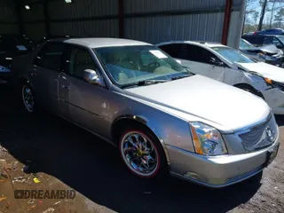 2006 Cadillac DTS w/1SC with VIN 1G6KD57Y46U165978, listed as a IAAI auction lot 41854728 with 116,455 mi miles. Bid and sale history available at carsss.com. Image 1.