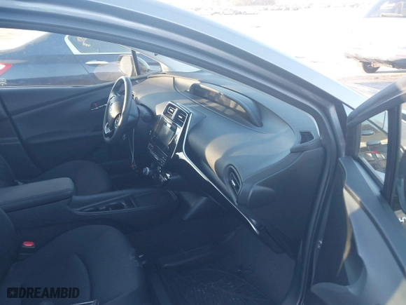 2019 Toyota Prius LE with VIN JTDL9RFU4K3012817, listed as a IAAI auction lot 41018905 with 1 mi miles. Bid and sale history available at carsss.com. Image 5.