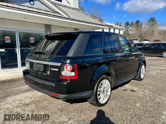 2012 Land Rover Range Rover Sport HSE Lux with VIN SALSK2D46CA755737, listed as a Copart auction lot 58615355 with 238,213 mi miles and Clean title. Bid and sale history available at DreamBid. Image 4.
