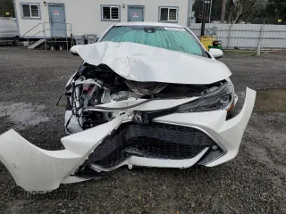 2020 Toyota Corolla Hatchback XSE with VIN JTNC4RBE9L3074725, listed as a Copart auction lot 50930325 with 73,392 mi miles and Salvage Title. Bid and sale history available at carsss.com. Image 5.