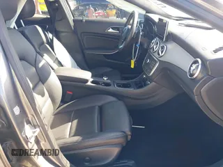 2017 Mercedes-Benz GLA 250 z VIN WDCTG4EB9HJ298171, wystawiony jako IAAI lot #41410558 z przebiegiem 85 375 mil mil oraz . Historia ofert i sprzedaży dostępna na DreamBid. Obrazek 5.