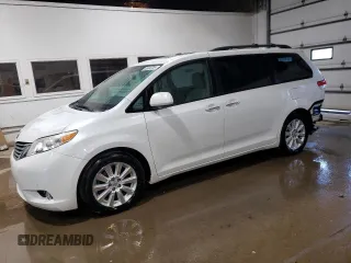 2012 Toyota Sienna XLE z VIN 5TDDK3DC2CS041281, wystawiony jako Copart lot #55684765 z przebiegiem 130 348 mil mil oraz Szkoda całkowita • Salvage title. Historia ofert i sprzedaży dostępna na DreamBid. Obrazek 1.