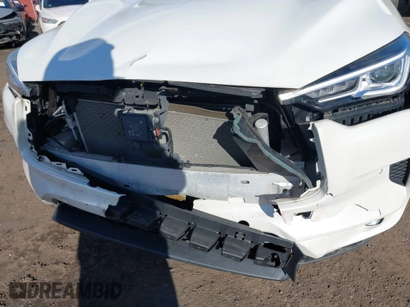 2019 Infiniti QX50 Luxe with VIN 3PCAJ5M3XKF111873, listed as a IAAI auction lot 41499218 with 37,383 mi miles and . Bid and sale history available at DreamBid. Image 6.