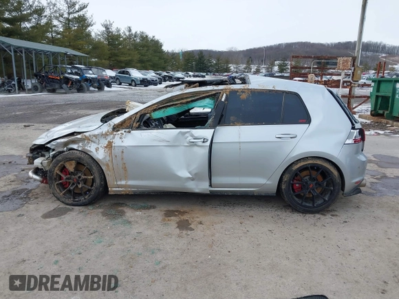 2016 Volkswagen Golf GTI SE w/Performance Pkg with VIN 3VW547AU1GM065836, listed as a IAAI auction lot 41612048 with 157,094 mi miles. Bid and sale history available at carsss.com. Image 15.