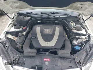 2011 Mercedes-Benz E-Class E 350 Luxury with VIN WDDHF5GB9BA270210, listed as a IAAI auction lot 41527438 with 147,692 mi miles. Bid and sale history available at carsss.com. Image 10.