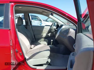 2015 Nissan Versa SV with VIN 3N1CN7AP7FL889199, listed as a IAAI auction lot 41968003 with 97,837 mi miles. Bid and sale history available at carsss.com. Image 5.