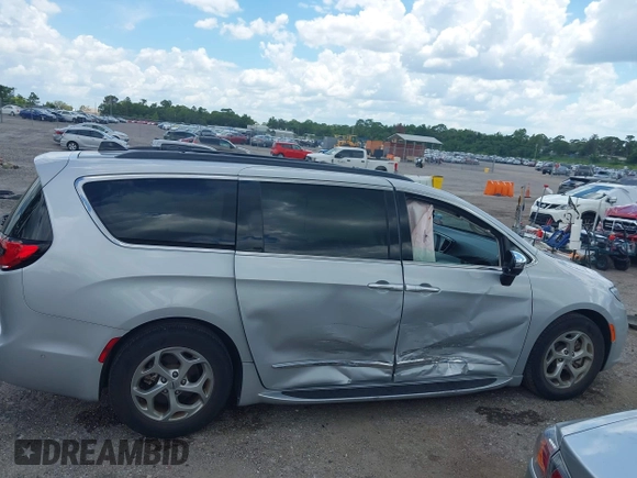 2023 Chrysler Pacifica Limited with VIN 2C4RC1GG8PR506134, listed as a IAAI auction lot 42554422 with 29,378 mi miles and . Bid and sale history available at DreamBid. Image 13.