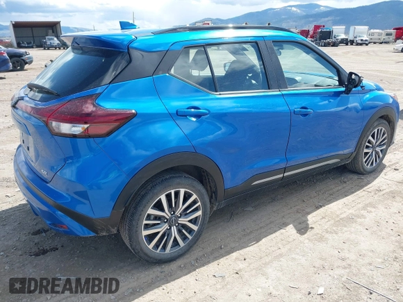 2024 Nissan Kicks SR with VIN 3N1CP5DVXRL485326, listed as a IAAI auction lot 42072874 with 24,834 mi miles. Bid and sale history available at carsss.com. Image 4.