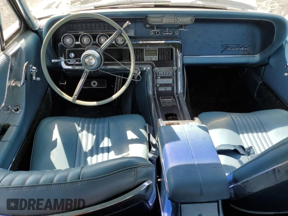 1965 Ford Thunderbird with VIN 5Y83Z110089, listed as a Copart auction lot 60890164 with 59,379 mi miles and Clean Title. Bid and sale history available at DreamBid. Image 8.