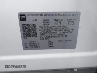 2022 Chevrolet Equinox LS z VIN 3GNAX5EV3NS177182, wystawiony jako IAAI lot #42048206 z przebiegiem 32 792 mil mil oraz . Historia ofert i sprzedaży dostępna na DreamBid. Obrazek 9.