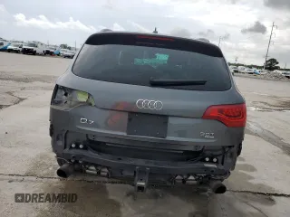 2015 Audi Q7 3.0T Premium Plus with VIN WA1LGAFE1FD030704, listed as a Copart auction lot 53684975 with 182,877 mi miles and Salvage Title. Bid and sale history available at carsss.com. Image 6.