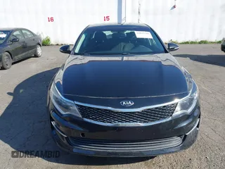 2016 Kia Optima LX with VIN 5XXGT4L31GG003274, listed as a IAAI auction lot 42033788 with 1 mi miles. Bid and sale history available at carsss.com. Image 11.