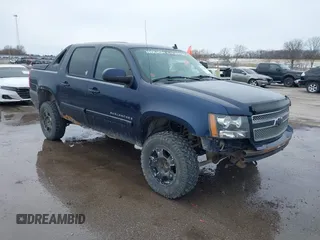 2007 Chevrolet Avalanche LT w/3LT with VIN 3GNFK12317G118640, listed as a IAAI auction lot 41735210 with 0 mi miles. Bid and sale history available at carsss.com. Image 1.