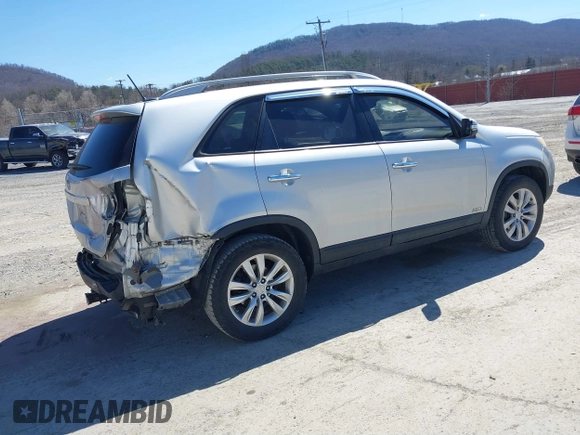 2011 Kia Sorento EX with VIN 5XYKUDA28BG104771, listed as a IAAI auction lot 41875456 with 137,340 mi miles. Bid and sale history available at carsss.com. Image 4.