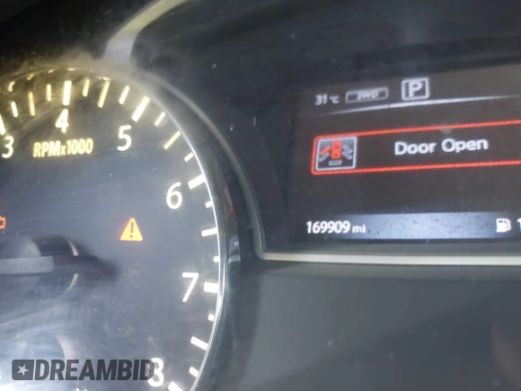 2016 Nissan Pathfinder SV with VIN 5N1AR2MM4GC630868, listed as a IAAI auction lot 42302884 with 169,909 mi miles and . Bid and sale history available at DreamBid. Image 15.