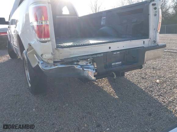 2014 Ford F-150 XL with VIN 1FTNF1CF4EKD17186, listed as a IAAI auction lot 41785115 with 223,245 mi miles. Bid and sale history available at carsss.com. Image 18.