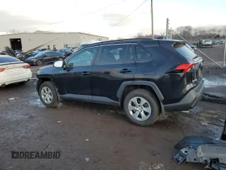 2020 Toyota RAV4 LE with VIN 2T3H1RFV2LW069649, listed as a Copart auction lot 88353615 with 32,050 mi miles and Salvage Title. Bid and sale history available at DreamBid. Image 2.