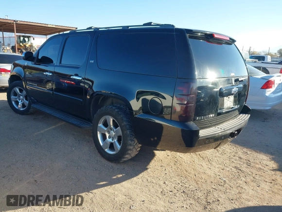 2008 Chevrolet Suburban LTZ with VIN 3GNFK16338G304546, listed as a IAAI auction lot 41404453 with 174,443 mi miles. Bid and sale history available at carsss.com. Image 6.