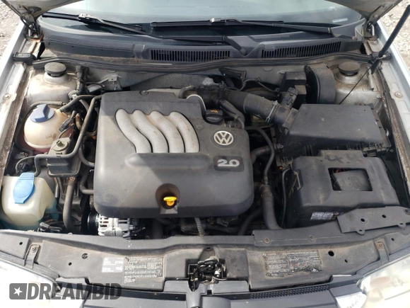 2004 Volkswagen Jetta GL z VIN 3VWRK69M94M102780, wystawiony jako Copart lot #45484585 z przebiegiem 202 009 mil mil oraz Nie do naprawy • Non repairable. Historia ofert i sprzedaży dostępna na DreamBid. Obrazek 11.