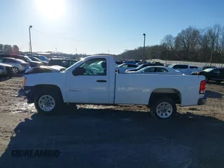 2011 GMC Sierra 1500 Work Truck z VIN 1GTN1TEX8BZ108973, wystawiony jako IAAI lot #41401881 z przebiegiem 104 077 mil mil oraz . Historia ofert i sprzedaży dostępna na DreamBid. Obrazek 15.