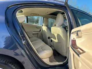 2015 Volvo S60 T5 Premier with VIN YV1612TB7F1305119, listed as a Copart auction lot 85914134 with 190,842 mi miles and Clean Title. Bid and sale history available at carsss.com. Image 6.