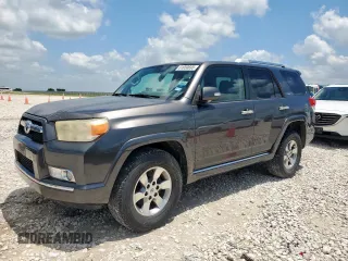 2011 Toyota 4Runner SR5 with VIN JTEZU5JRXB5019257, listed as a Copart auction lot 61050695 with 209,865 mi miles and Clean title. Bid and sale history available at DreamBid. Image 1.