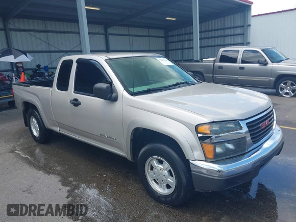 2005 GMC Canyon z VIN 1GTCS198758124006, wystawiony jako IAAI lot #42479296 z przebiegiem 209 245 mil mil oraz . Historia ofert i sprzedaży dostępna na DreamBid. Obrazek 1.