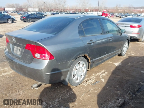 2006 Honda Civic LX z VIN 1HGFA16556L053589, wystawiony jako IAAI lot #41711938 z przebiegiem 230 523 mil mil oraz . Historia ofert i sprzedaży dostępna na DreamBid. Obrazek 4.