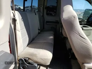 2008 Ford F-250 XL с VIN 1FTSX20R18EB17485, выставлен на аукционе Copart как лот 76993454 с пробегом 161 106 миль миль и Чистый • Clean title. История ставок и продаж доступна на DreamBid. Изображение 10.