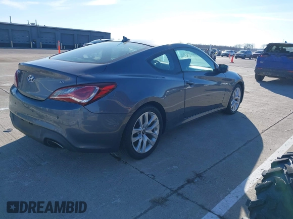 2013 Hyundai Genesis Coupe R-Spec with VIN KMHHU6KJ3DU108753, listed as a IAAI auction lot 41383041 with 114,474 mi miles and . Bid and sale history available at DreamBid. Image 4.