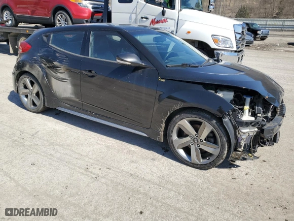 2013 Hyundai Veloster Turbo w/Black Int with VIN KMHTC6AE6DU101023, listed as a Copart auction lot 49153795 with 91,356 mi miles and Salvage Title. Bid and sale history available at carsss.com. Image 4.