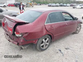 2005 Honda Accord EX z VIN 1HGCM56765A015284, wystawiony jako IAAI lot #42065143 z przebiegiem 283 360 mil mil oraz . Historia ofert i sprzedaży dostępna na DreamBid. Obrazek 4.