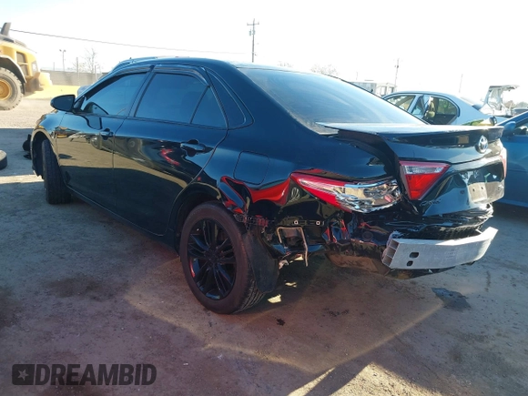 2015 Toyota Camry XLE z VIN 4T1BF1FK8FU928187, wystawiony jako IAAI lot #41870784 z przebiegiem 103 513 mil mil oraz . Historia ofert i sprzedaży dostępna na DreamBid. Obrazek 3.