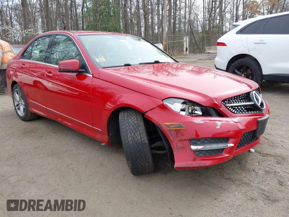 2013 Mercedes-Benz C 300 Sport with VIN WDDGF8AB3DR293279, listed as a IAAI auction lot 41937006 with 108,781 mi miles and . Bid and sale history available at carsss.com. Image 1.