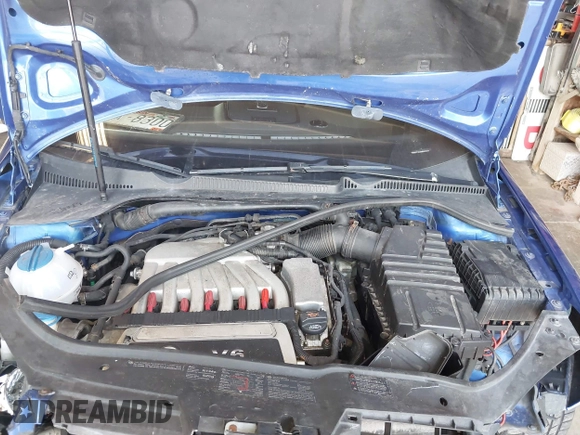 2008 Volkswagen R32 with VIN WVWKC71K48W037974, listed as a IAAI auction lot 42107074 with 197,262 mi miles and . Bid and sale history available at DreamBid. Image 10.