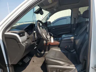 2020 GMC Yukon SLT with VIN 1GKS1BKC0LR243224, listed as a Copart auction lot 65768234 with 129,702 mi miles and Salvage Title. Bid and sale history available at DreamBid. Image 7.