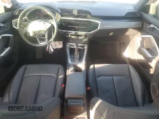 2024 Audi Q3 S line Premium z VIN WA1DECF32R1023321, wystawiony jako Copart lot #51187225 z przebiegiem 13 299 mil mil oraz Nie do naprawy. Historia ofert i sprzedaży dostępna na DreamBid. Obrazek 8.