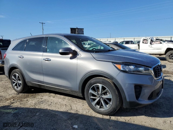 2020 Kia Sorento LX V6 with VIN 5XYPG4A52LG680011, listed as a Copart auction lot 46654005 with 63,075 mi miles and Salvage Title. Bid and sale history available at carsss.com. Image 4.