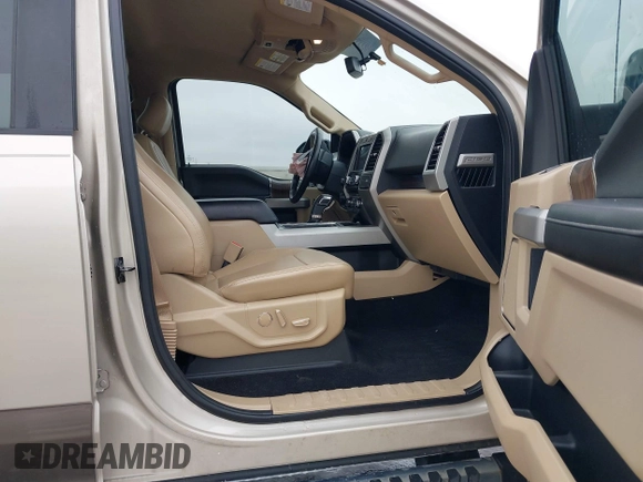 2017 Ford F-150 XL with VIN 1FTEW1EF8HKD80633, listed as a IAAI auction lot 41603566 with 122,028 mi miles. Bid and sale history available at carsss.com. Image 5.