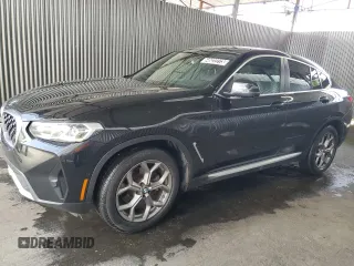 2022 BMW X4 xDrive30i with VIN 5UX33DT03N9L93565, listed as a Copart auction lot 64622273 with 37,232 mi miles. Bid and sale history available at carsss.com. Image 1.