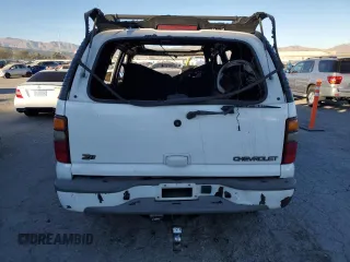 2002 Chevrolet Tahoe Z71 with VIN 1GNEK13Z02R204299, listed as a Copart auction lot 85727214 with 0 mi miles and Non Repairable. Bid and sale history available at carsss.com. Image 6.