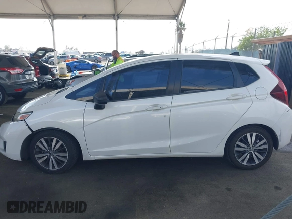 2016 Honda Fit EX with VIN JHMGK5H71GX042913, listed as a IAAI auction lot 42078814 with 94,824 mi miles and . Bid and sale history available at DreamBid. Image 14.