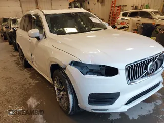 2022 Volvo XC90 Momentum with VIN YV4102PK0N1801551, listed as a IAAI auction lot 41296538 with 35,710 mi miles and . Bid and sale history available at DreamBid. Image 6.