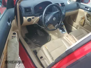 2008 Volkswagen Jetta SE z VIN 3VWRM71K38M014484, wystawiony jako Copart lot #60984555 z przebiegiem 164 334 mil mil oraz Szkoda całkowita • Salvage title. Historia ofert i sprzedaży dostępna na DreamBid. Obrazek 8.