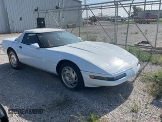 1995 Chevrolet Corvette z VIN 1G1YY32P0S5115509, wystawiony jako Copart lot #55226785 z przebiegiem 129 478 mil mil oraz Tytuł czysty. Historia ofert i sprzedaży dostępna na DreamBid. Obrazek 1.