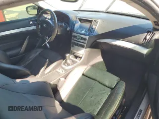 2015 Infiniti Q60 S Limited z VIN JN1CV6EK5FM870505, wystawiony jako Copart lot #70579174 z przebiegiem 108 629 mil mil oraz Szkoda całkowita • Salvage title. Historia ofert i sprzedaży dostępna na DreamBid. Obrazek 8.