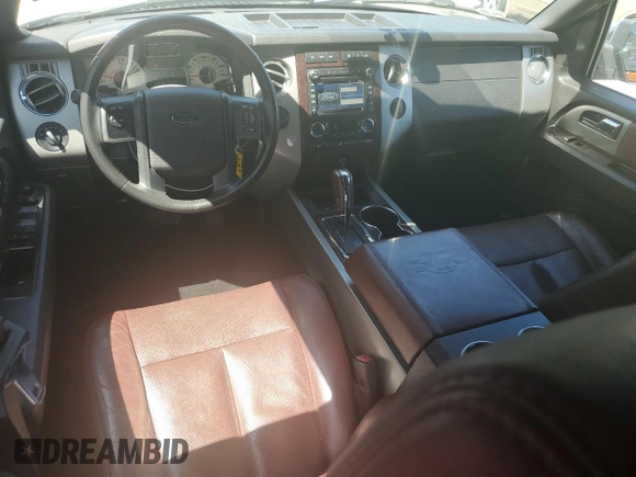 2014 Ford Expedition XLT with VIN 1FMJU1H5XEEF61472, listed as a Copart auction lot 57844415 with 182,792 mi miles and Salvage title. Bid and sale history available at DreamBid. Image 8.