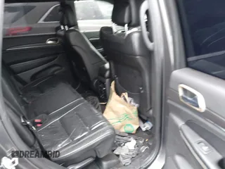 2017 Jeep Grand Cherokee Limited with VIN 1C4RJEBG7HC956114, listed as a IAAI auction lot 41763661 with 88,038 mi miles. Bid and sale history available at carsss.com. Image 8.