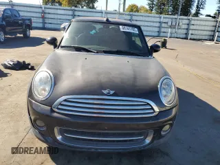 2013 MINI Convertible with VIN WMWZN3C51DT266291, listed as a Copart auction lot 46615095 with 134,832 mi miles and Clean Title. Bid and sale history available at DreamBid. Image 5.